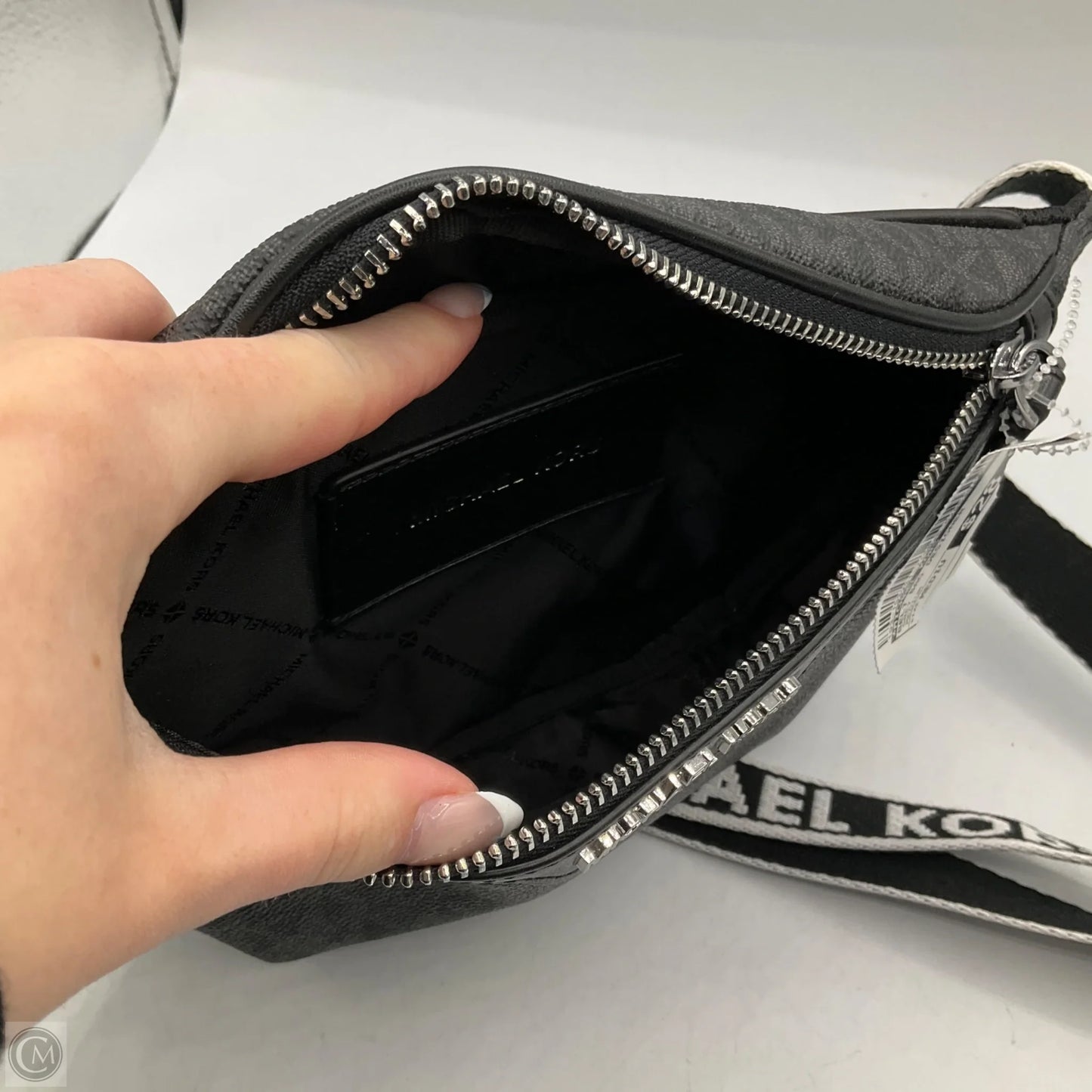 Belt Bag Designer By Michael Kors, Size: Medium