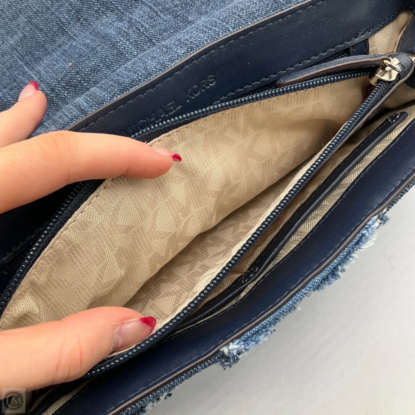 Handbag Designer By Michael Kors, Size: Medium