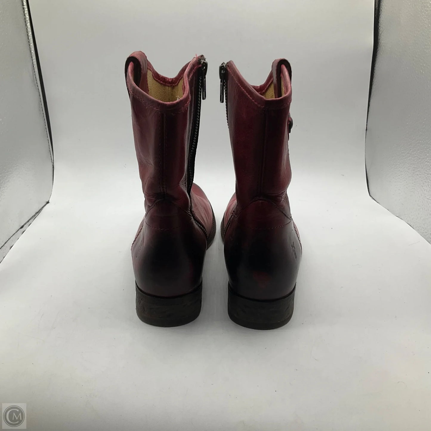 Boots Designer By Frye In Red, Size: 9