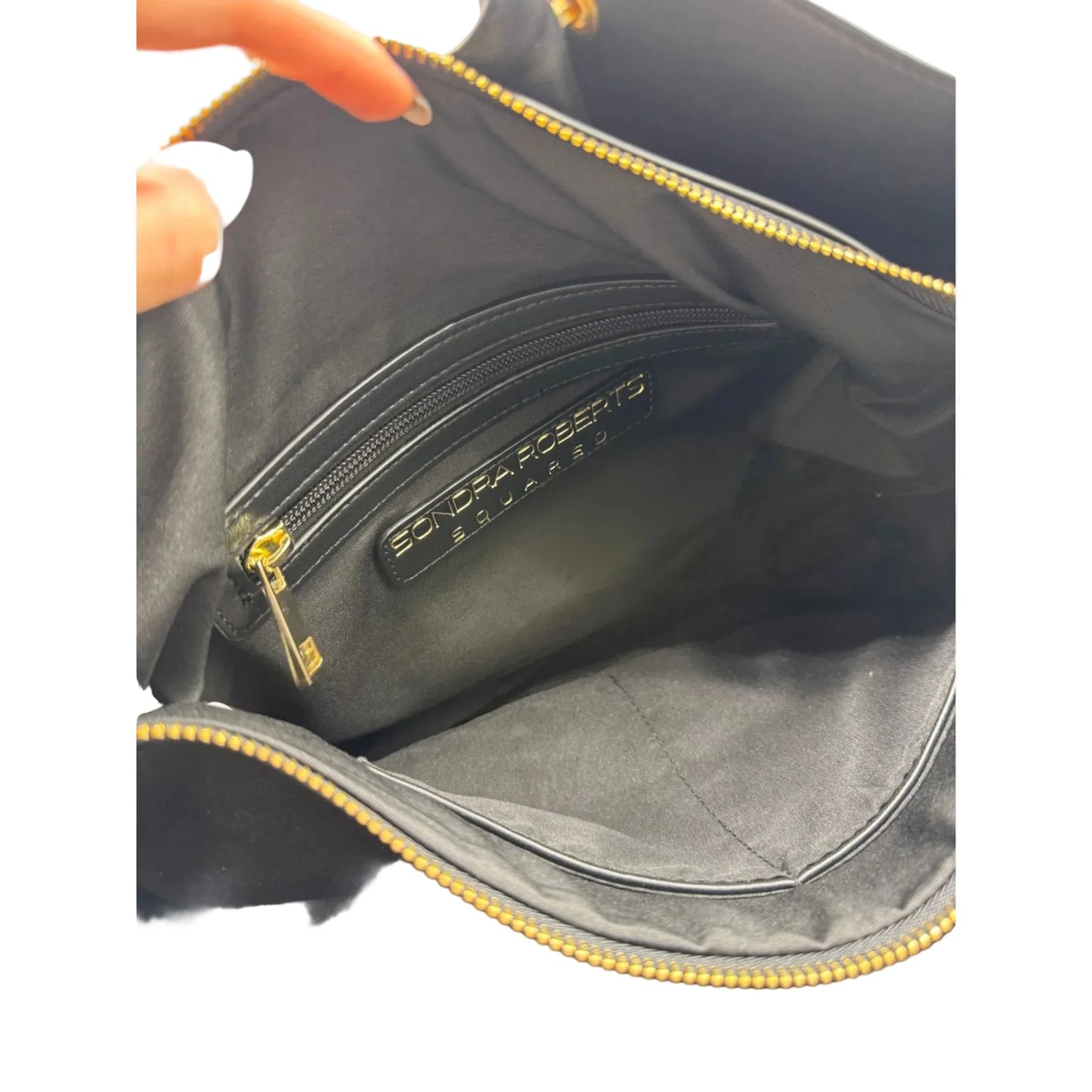 Handbag Designer By Sondra Roberts, Size: Medium