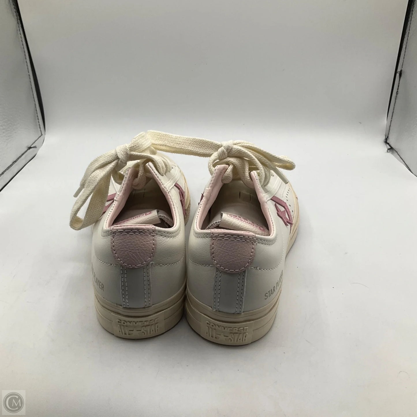 Shoes Sneakers By Converse In White, Size: 7.5