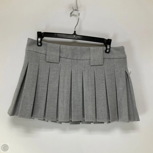 Skirt Mini & Short By Cma In Grey, Size: S