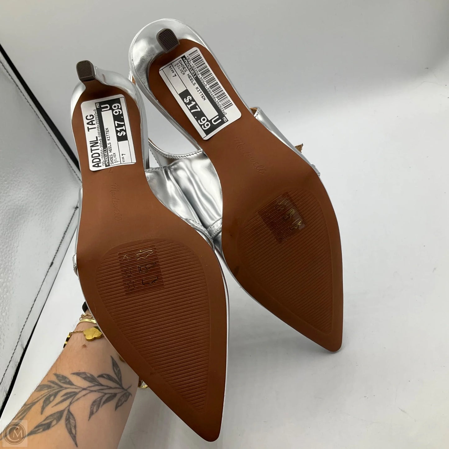 Shoes Heels Kitten By Madewell In Silver, Size: 7