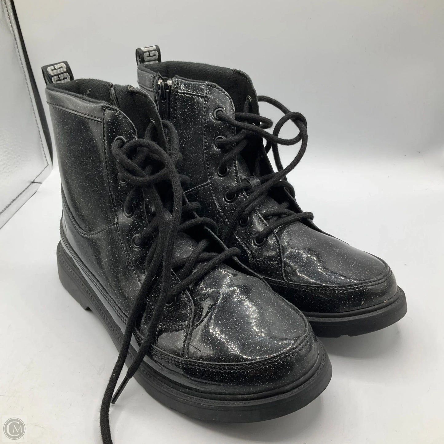 Boots Designer By Ugg In Black, Size: 6