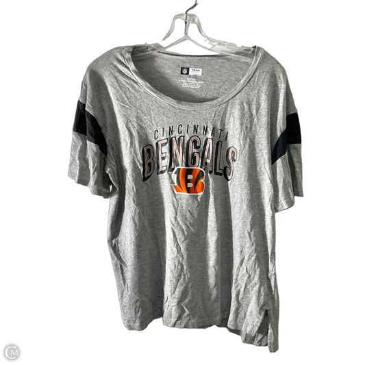 Top Short Sleeve By Nfl In Grey, Size: Xl