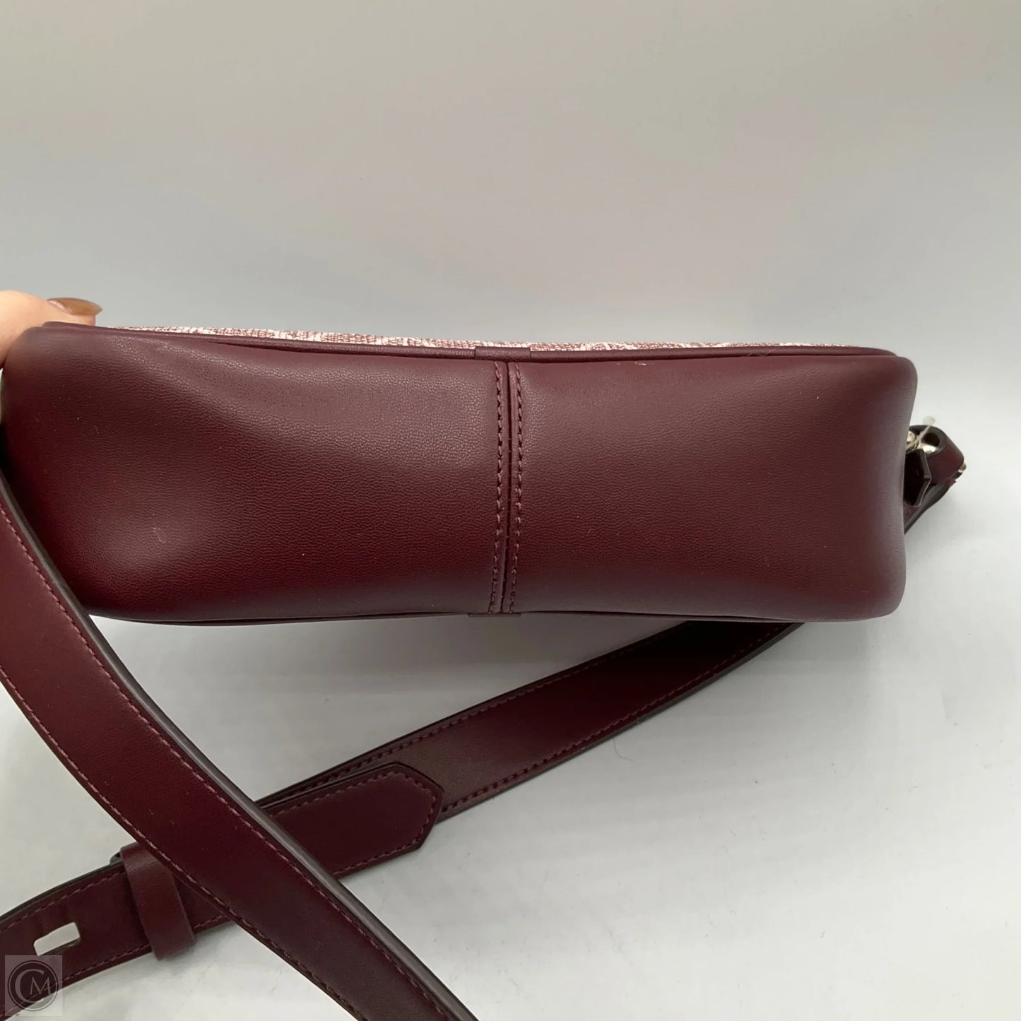 Crossbody Designer By Kate Spade, Size: Medium