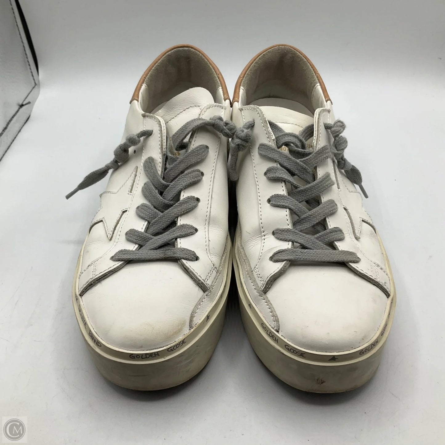 Shoes Luxury Designer By Golden Goose In White, Size: 8.5