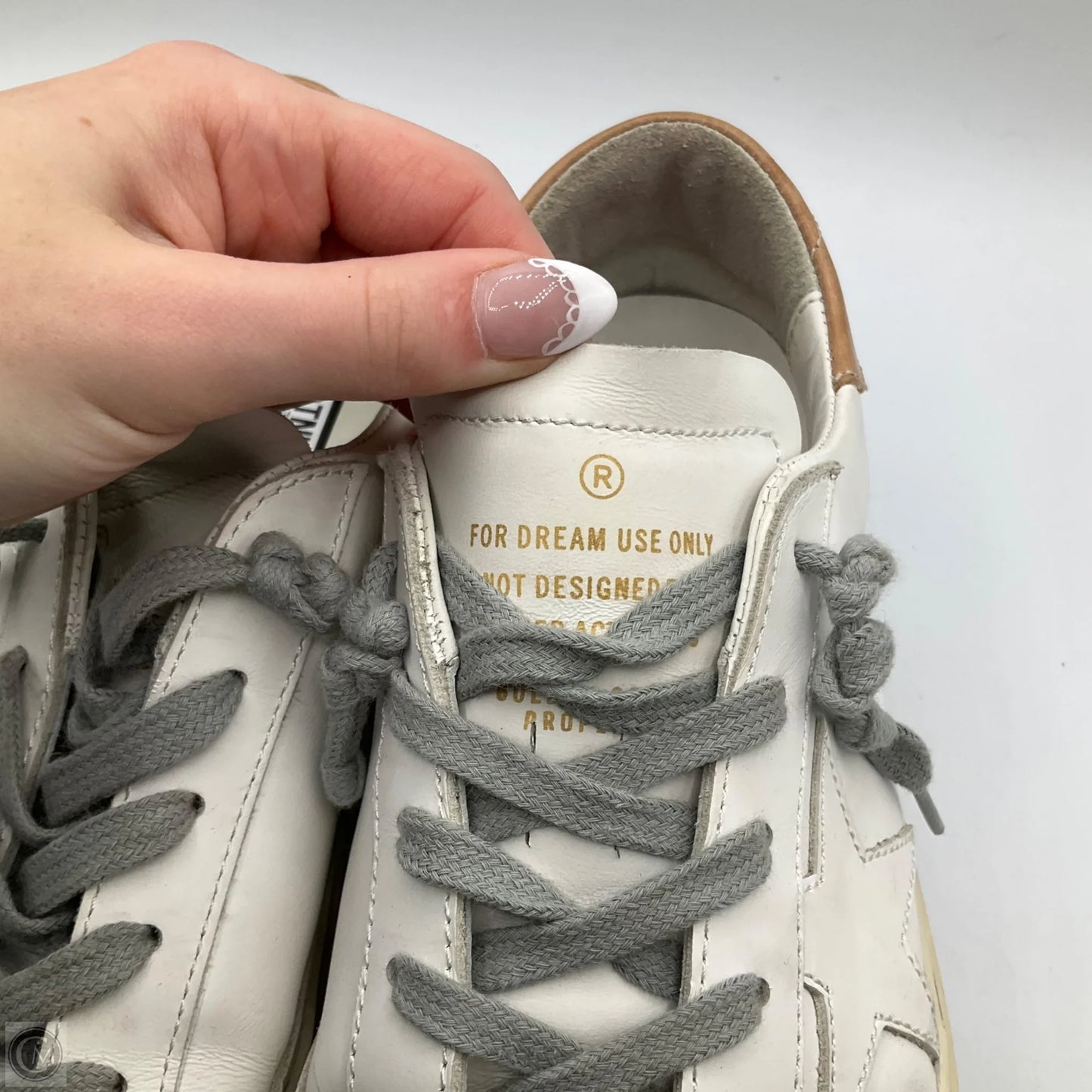 Shoes Luxury Designer By Golden Goose In White, Size: 8.5