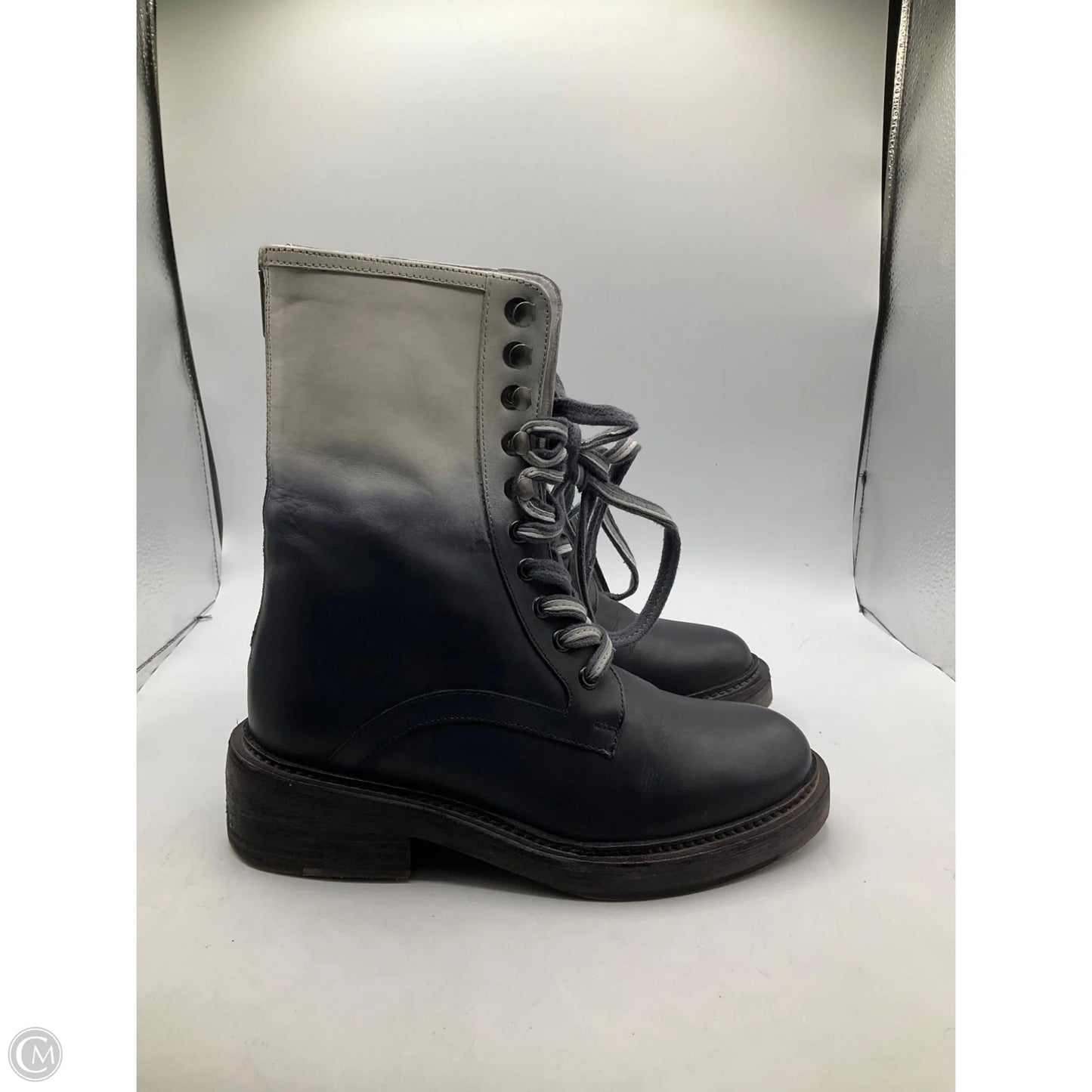 Boots Ankle Flats By Cmb In Black & Grey, Size: 6.5