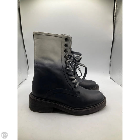 Boots Ankle Flats By Cmb In Black & Grey, Size: 6.5