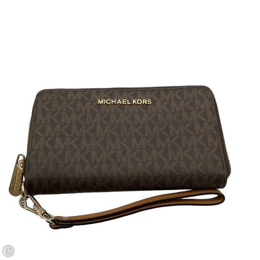 Wristlet Designer By Michael Kors, Size: Medium