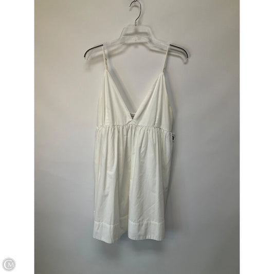 Dress Casual Short By Abercrombie And Fitch In White, Size: L