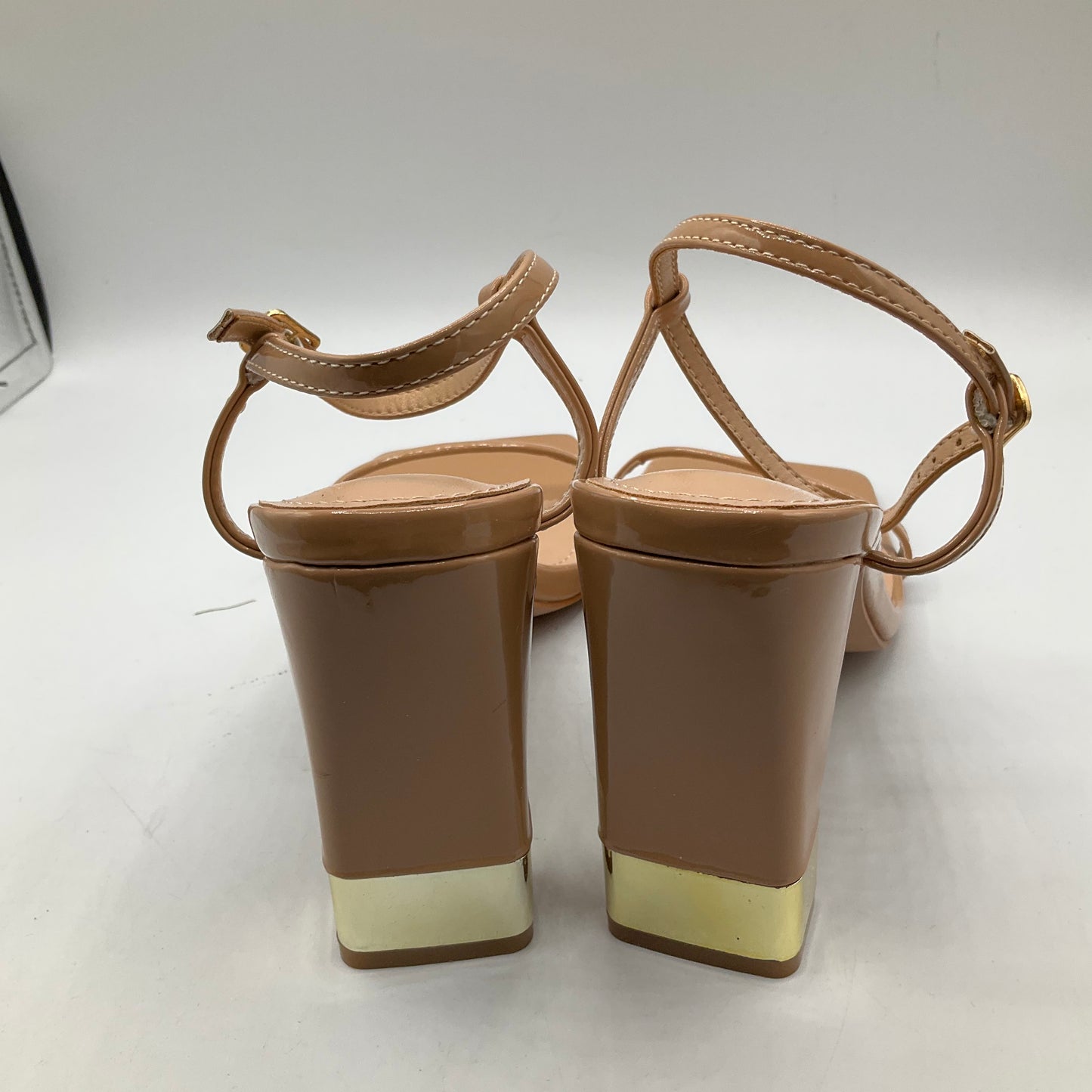 Tan Sandals Heels Block Cmc, Size 8