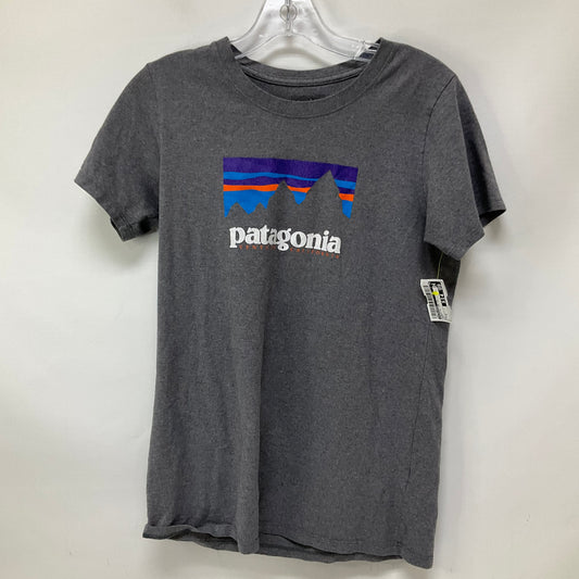 Athletic Top Short Sleeve By Patagonia In Grey, Size: S