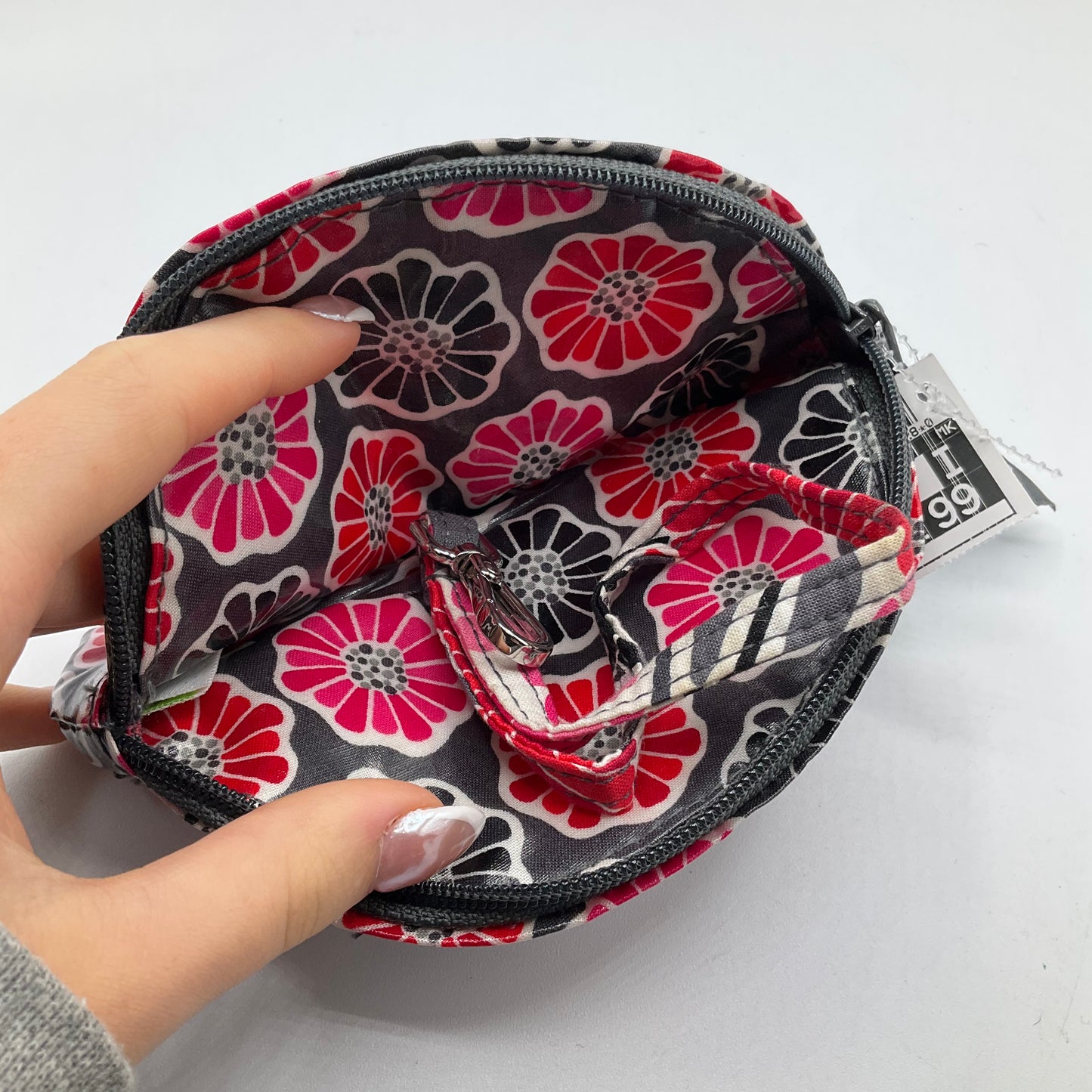 Coin Purse By Vera Bradley, Size: Medium