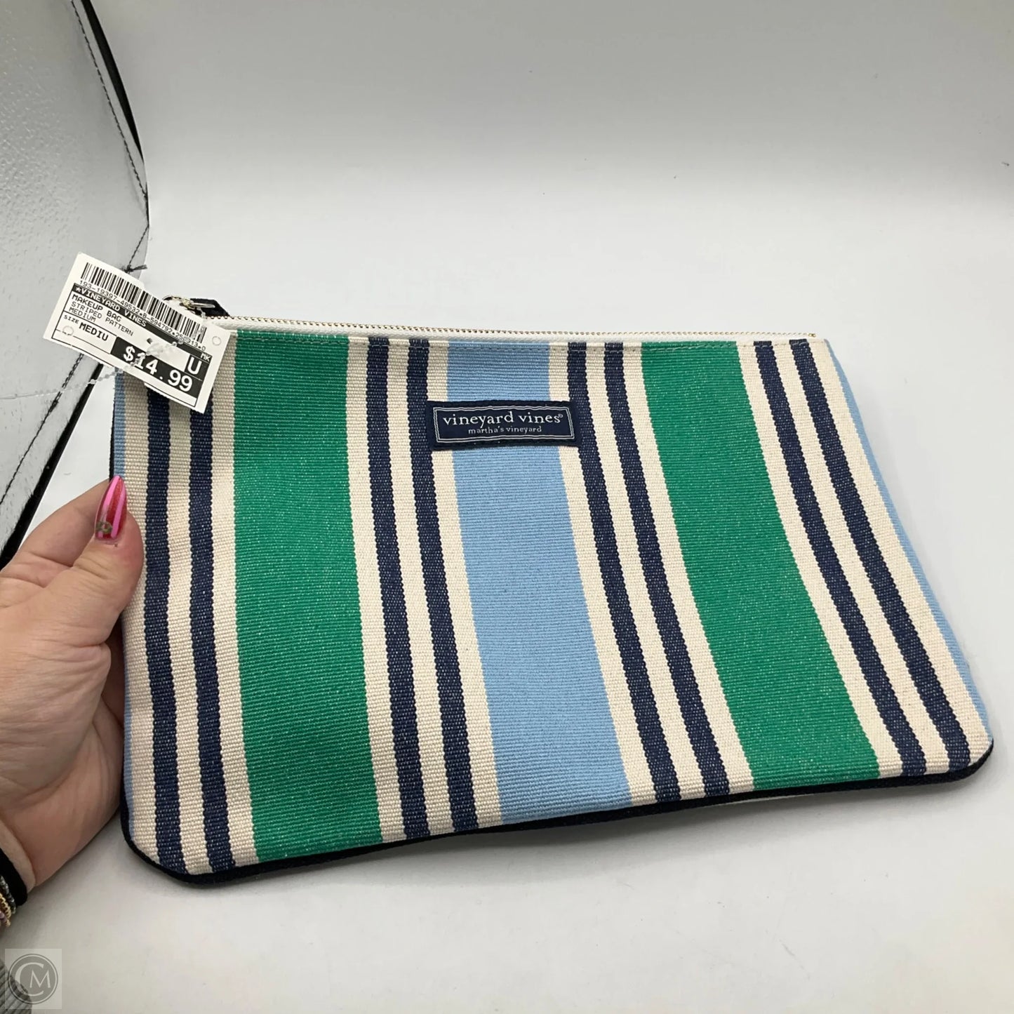 Makeup Bag By Vineyard Vines, Size: Medium