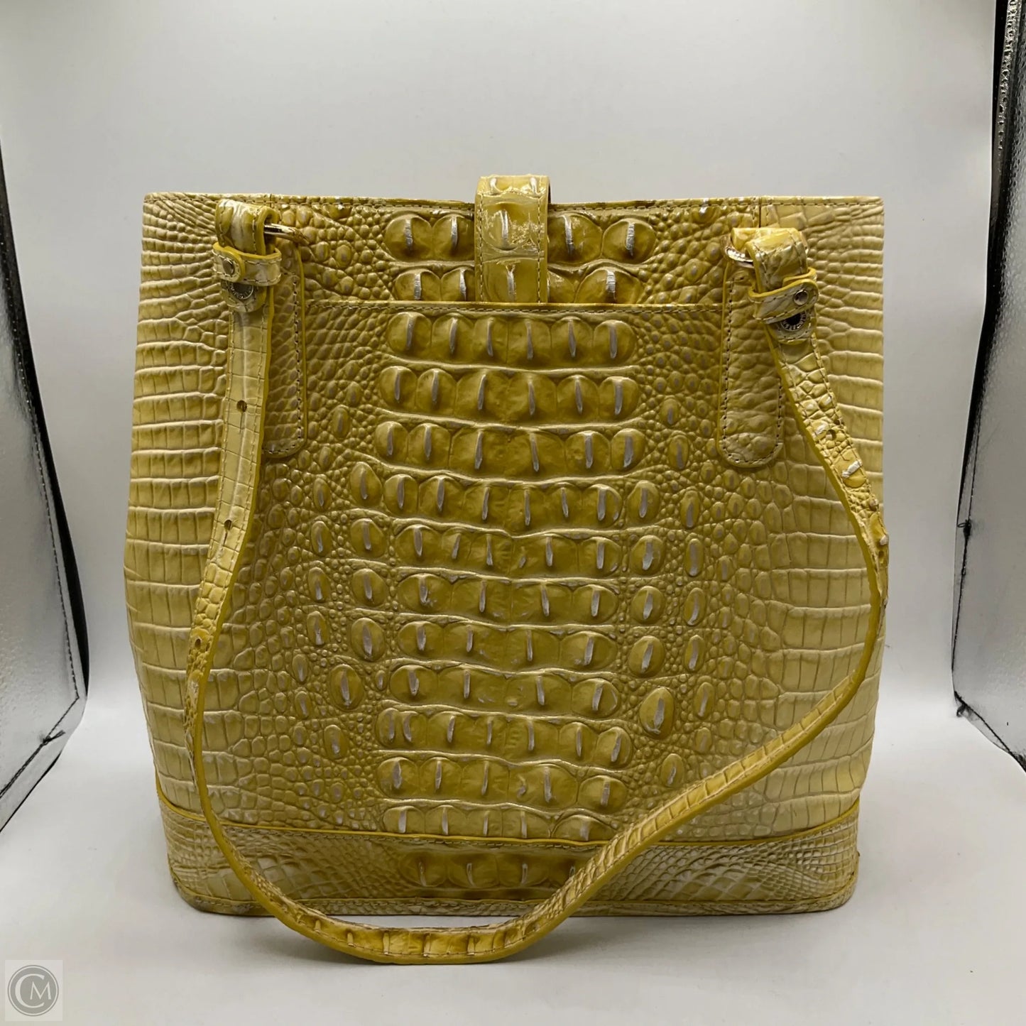 Handbag Designer By Brahmin, Size: Large