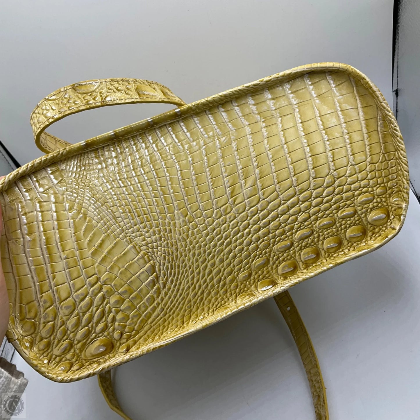 Handbag Designer By Brahmin, Size: Large