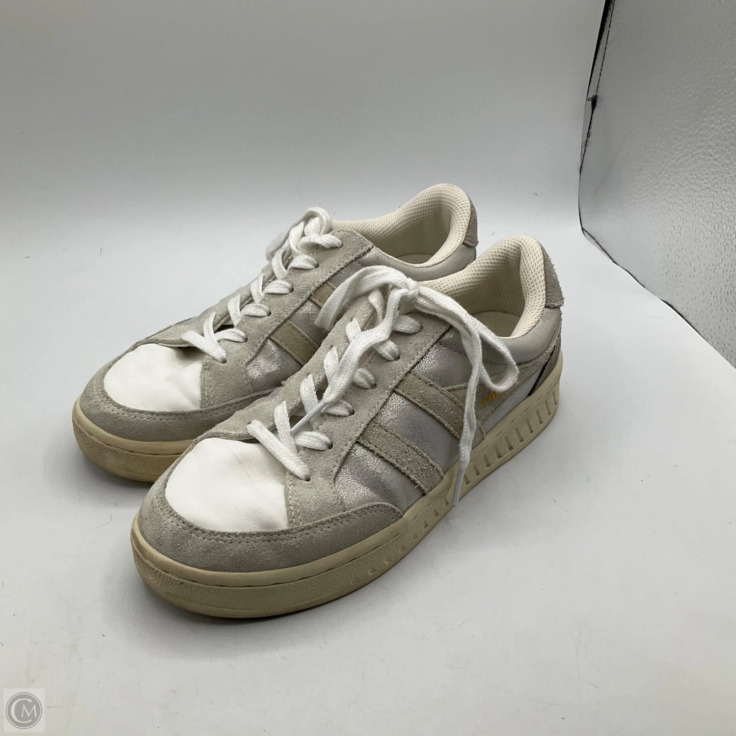 Shoes Sneakers By Gola In White, Size: 7.5