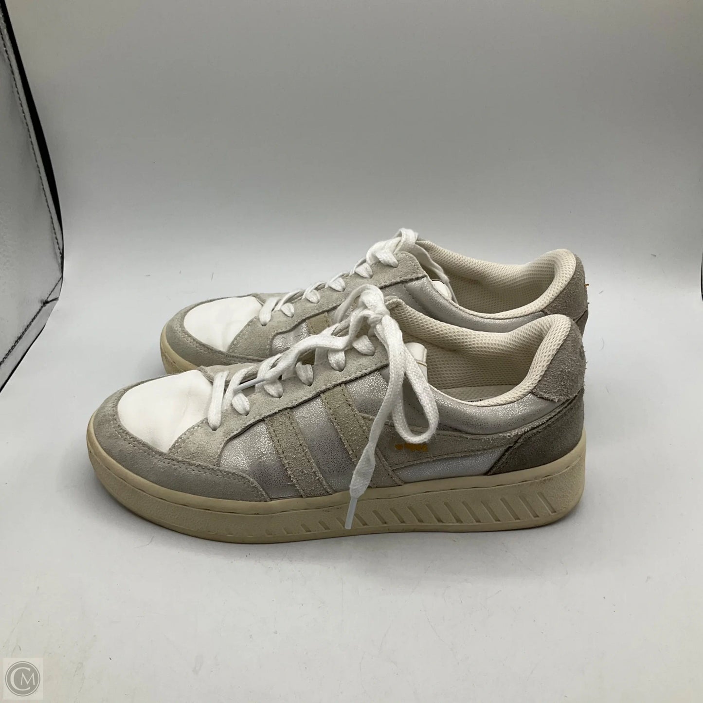 Shoes Sneakers By Gola In White, Size: 7.5