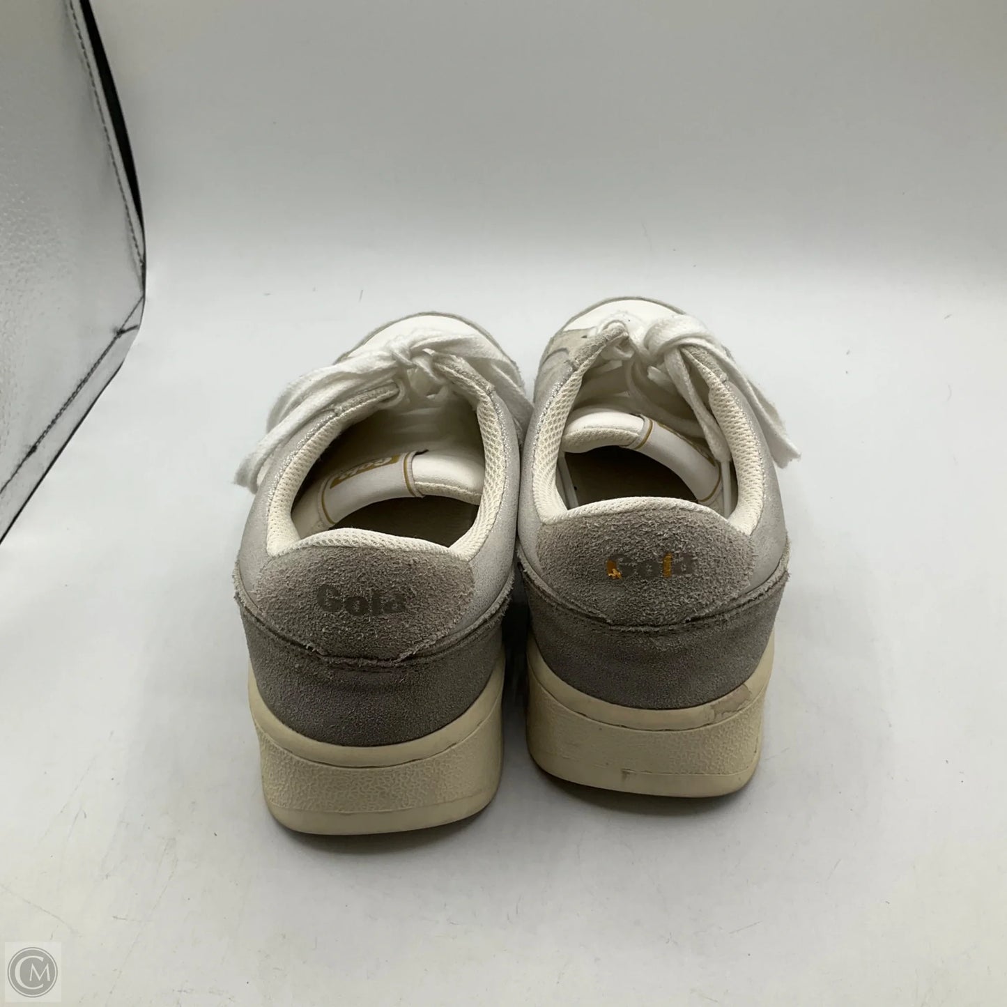 Shoes Sneakers By Gola In White, Size: 7.5