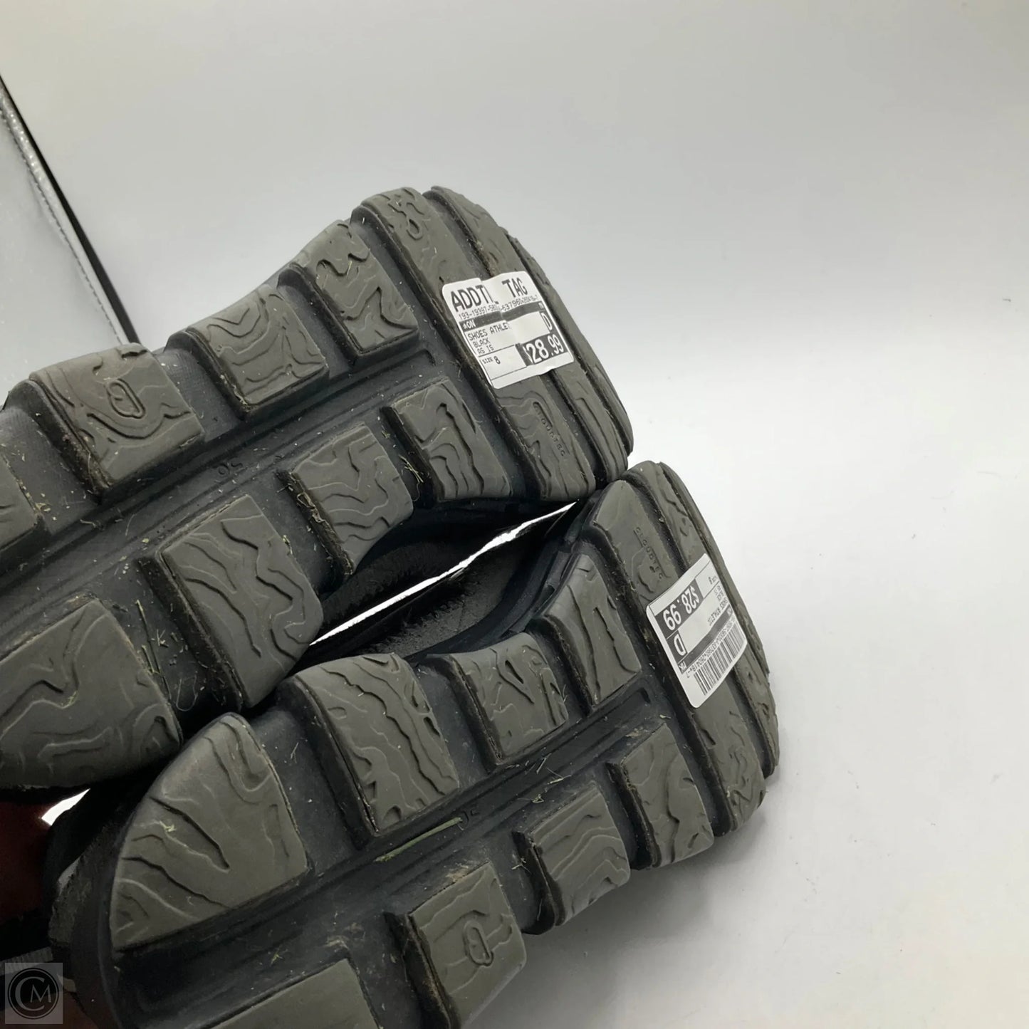 Shoes Athletic By On In Black, Size: 8