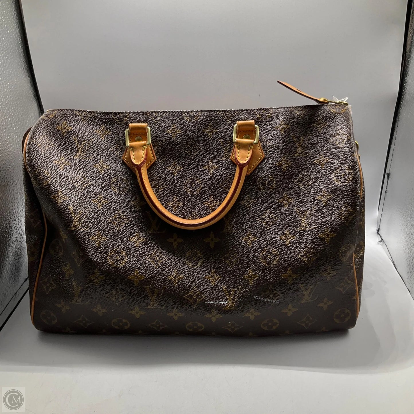 Handbag Luxury Designer By Louis Vuitton, Size: Medium