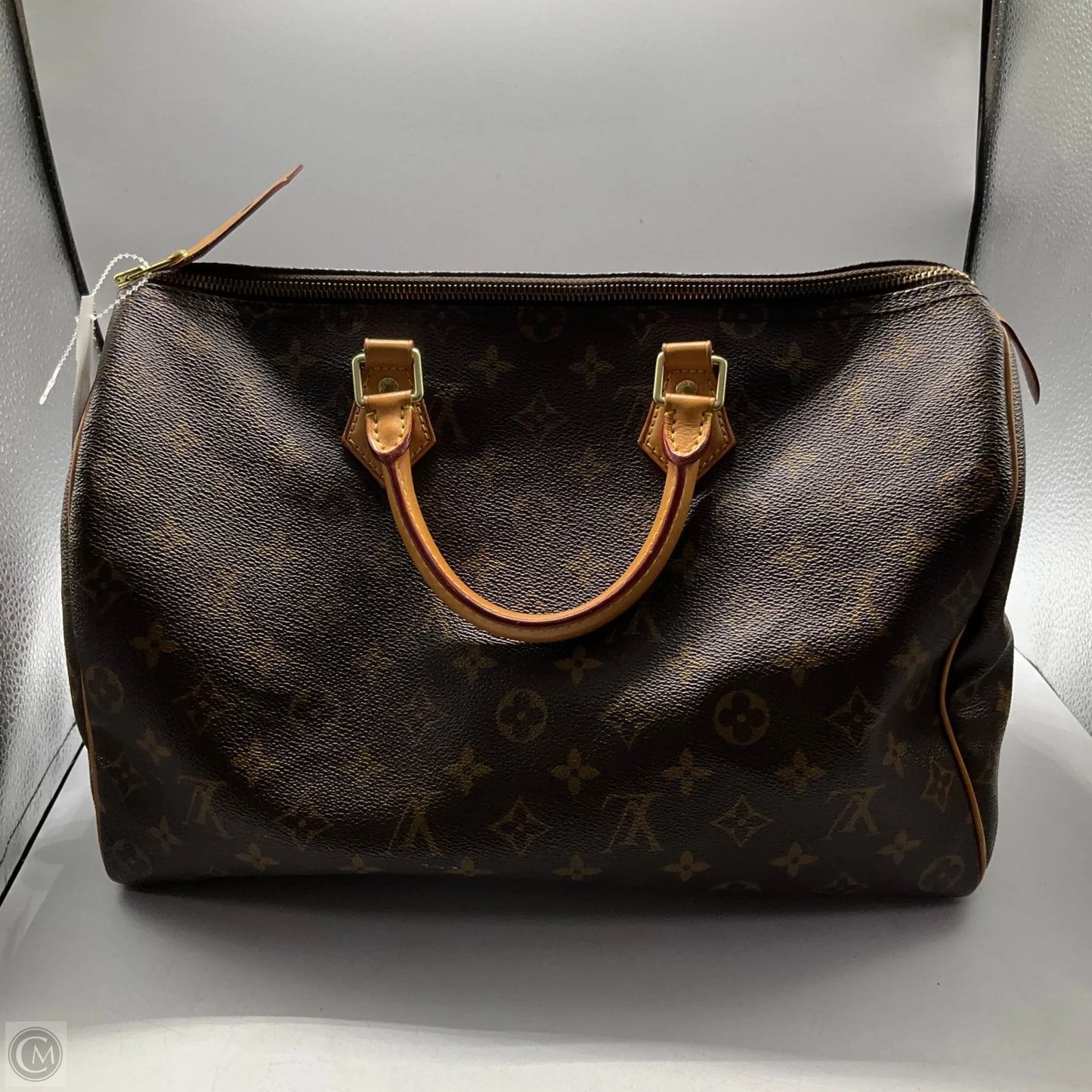 Handbag Luxury Designer By Louis Vuitton, Size: Medium