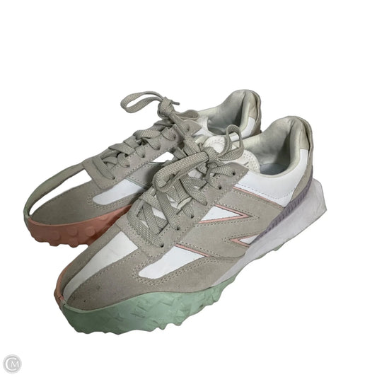 Shoes Sneakers By New Balance In Green & Pink, Size: 9
