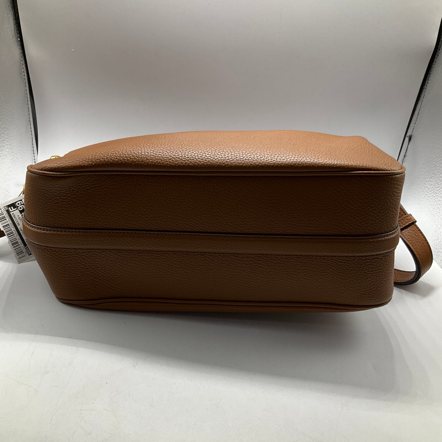 Crossbody Luxury Designer By Gucci, Size: Medium