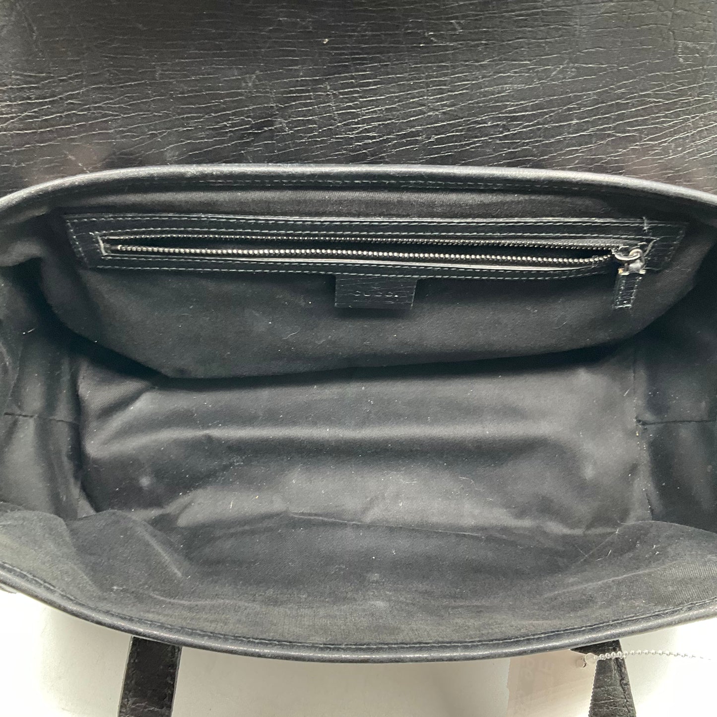 Handbag Luxury Designer By Gucci, Size: Medium