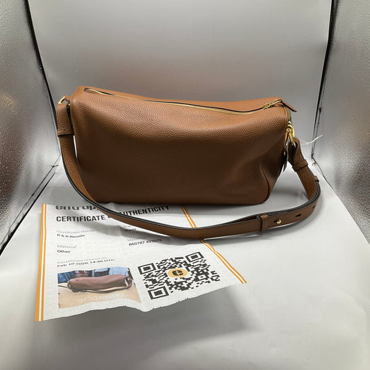 Crossbody Luxury Designer By Gucci, Size: Medium