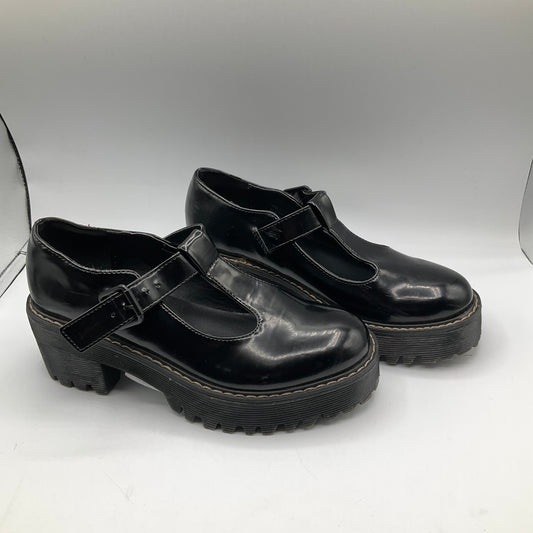 Shoes Flats Oxfords & Loafers By Madden Girl  Size: 6