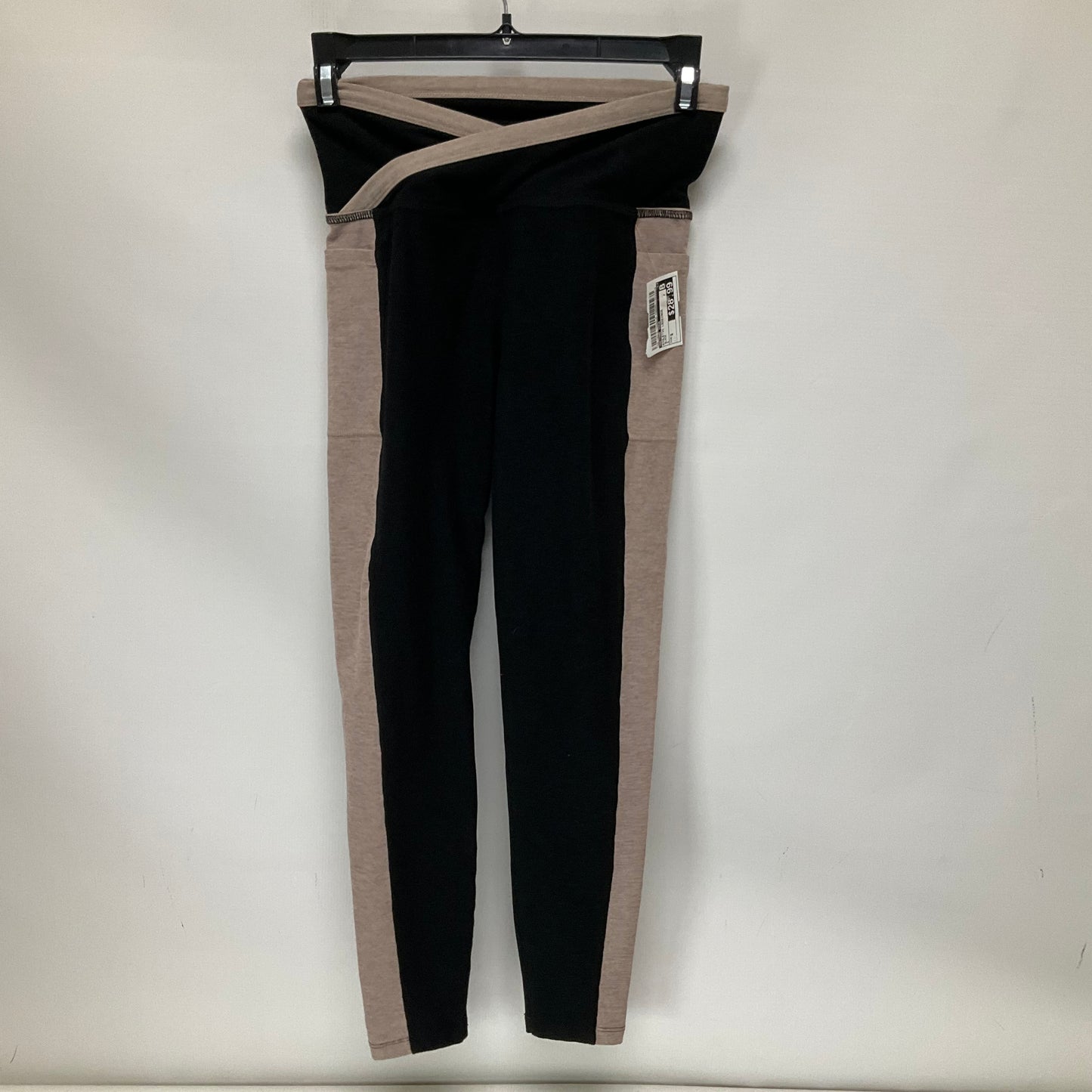 Athletic Leggings By Beyond Yoga  Size: S